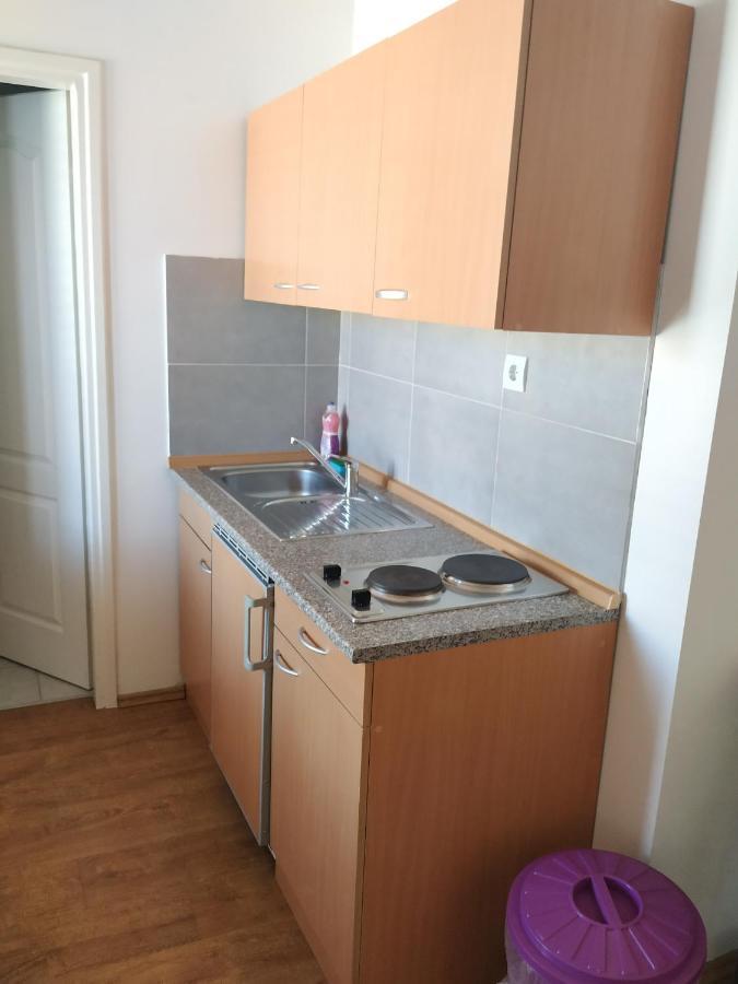 Apartments Todorovic Pula Exterior photo