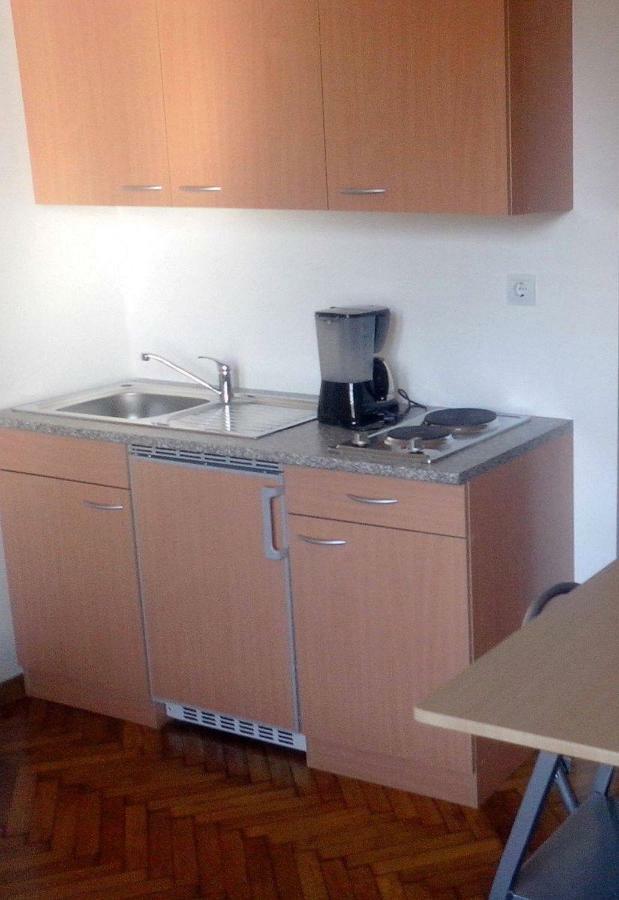 Apartments Todorovic Pula Exterior photo